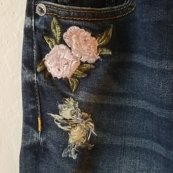 NWT MISS ME Floral Embroidered Skinny Jeans - Picture 8 of 12